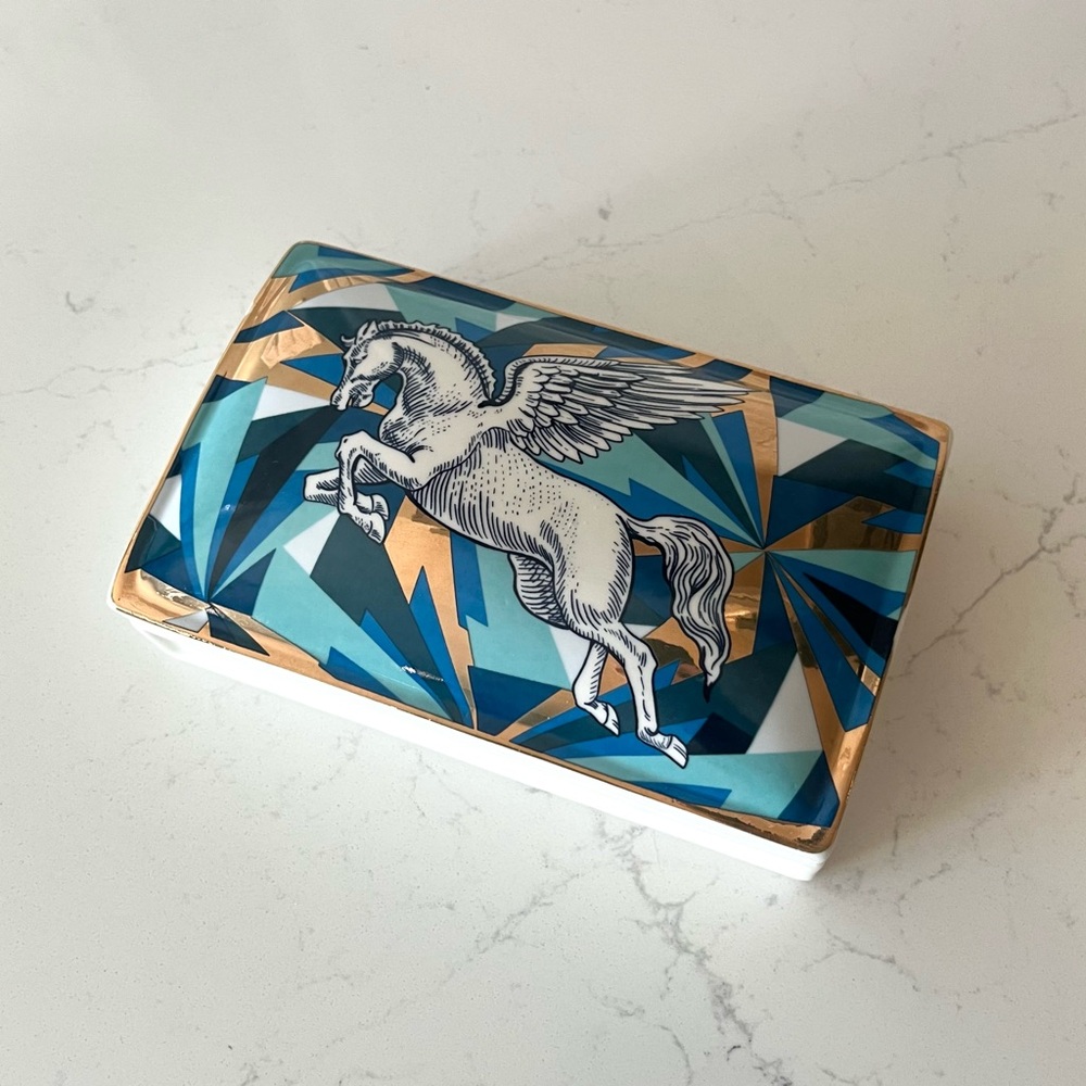 Spitfire Girl Pegasus Box